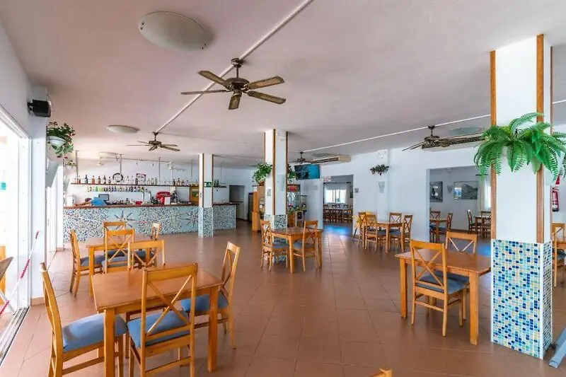 Vista Blanes Apartments gallery image 16