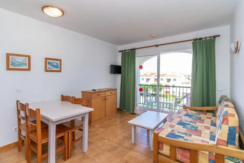 Vista Blanes Apartments gallery image 10