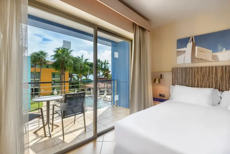 Occidental Menorca Hotel gallery image 19