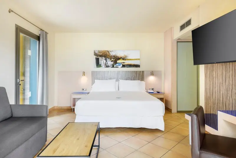 Occidental Menorca Hotel gallery image 29