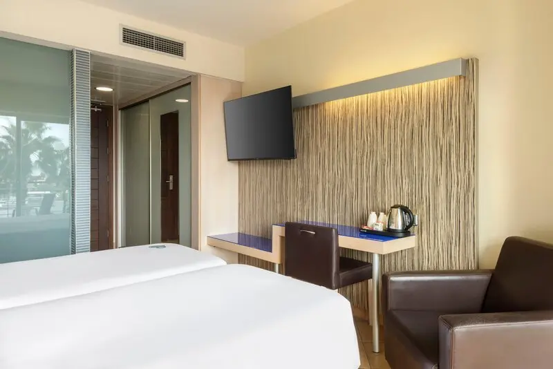 Occidental Menorca Hotel gallery image 12
