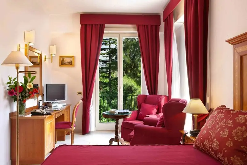 Continental Hotel gallery image 12