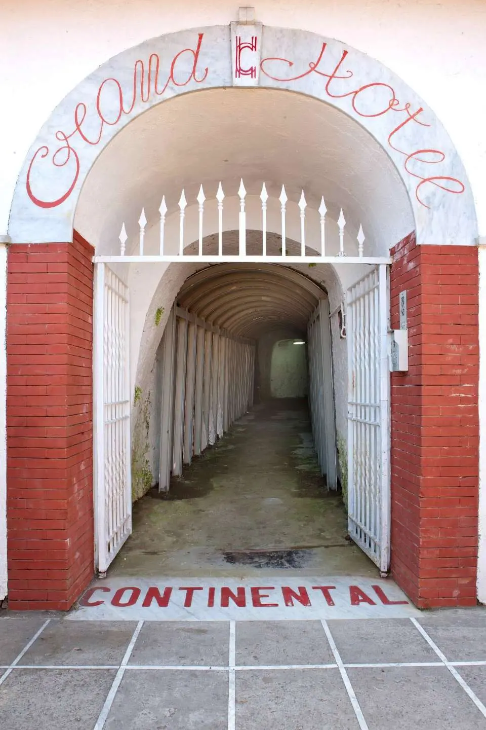 Continental Hotel gallery image 2