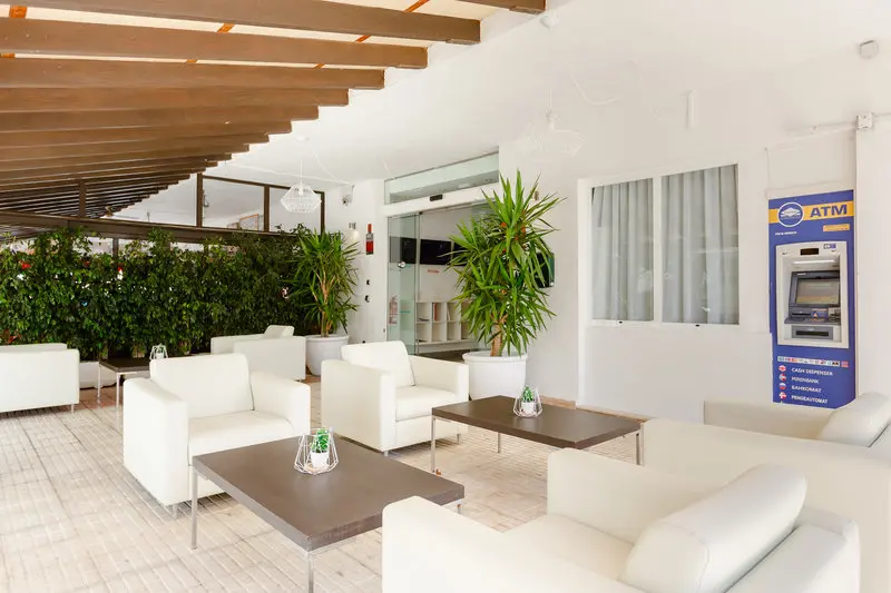 Ferrer Tamarindos Apartments gallery image 7