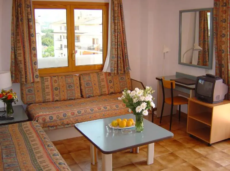Ferrer Tamarindos Apartments gallery image 11