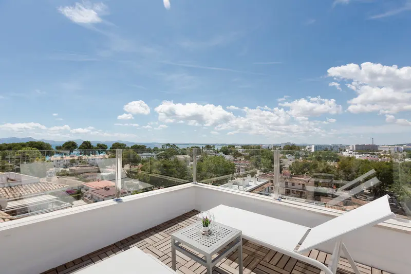 Ferrer Tamarindos Apartments gallery image 5