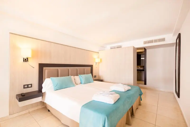 FergusStyle Bahamas Hotel gallery image 25