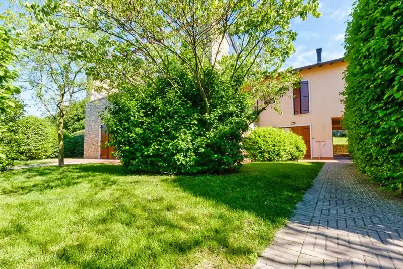 Golf Residence gallery image 13