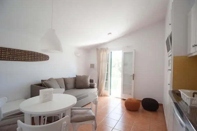 Desmais Apartments gallery image 15