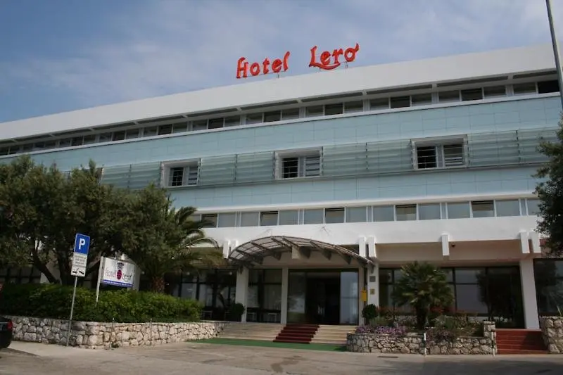 Lero Hotel gallery image 2