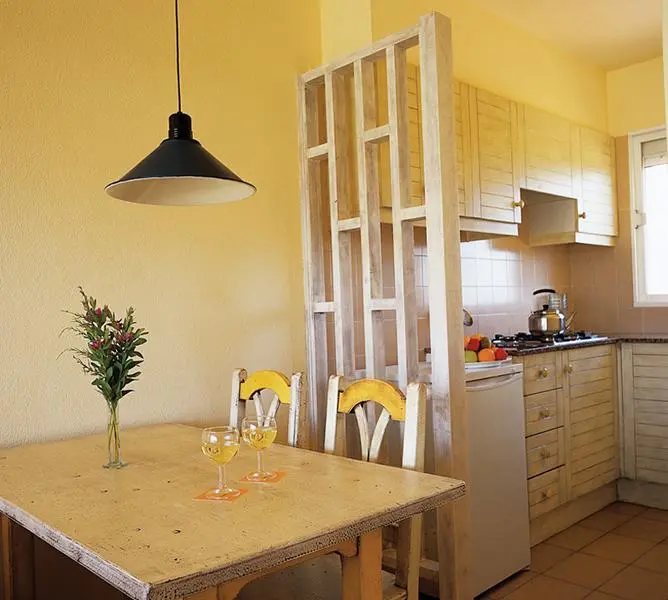 Los Naranjos Apartments gallery image 9