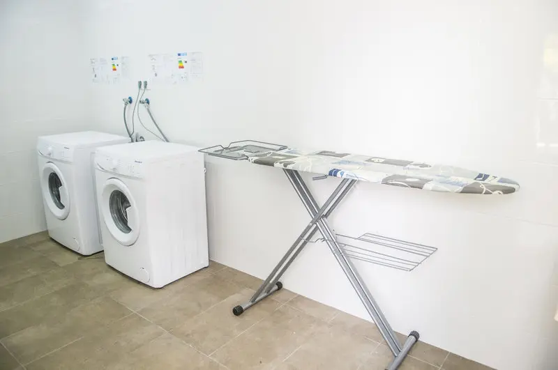 Los Naranjos Apartments gallery image 19