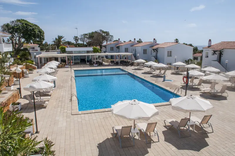 Los Naranjos Apartments