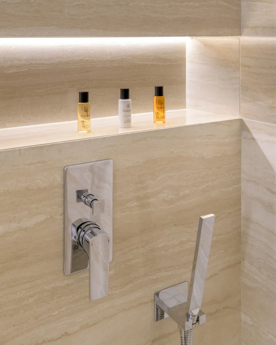 Amarande Hotel gallery image 12