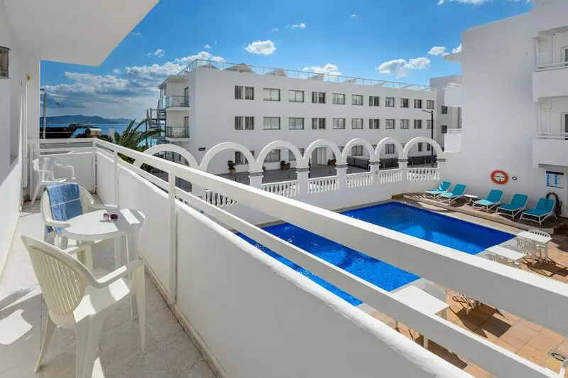 Lux Mar Aparthotel gallery image 15