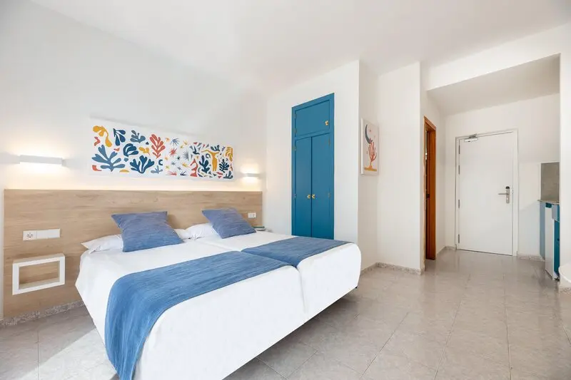 Lux Mar Aparthotel gallery image 3