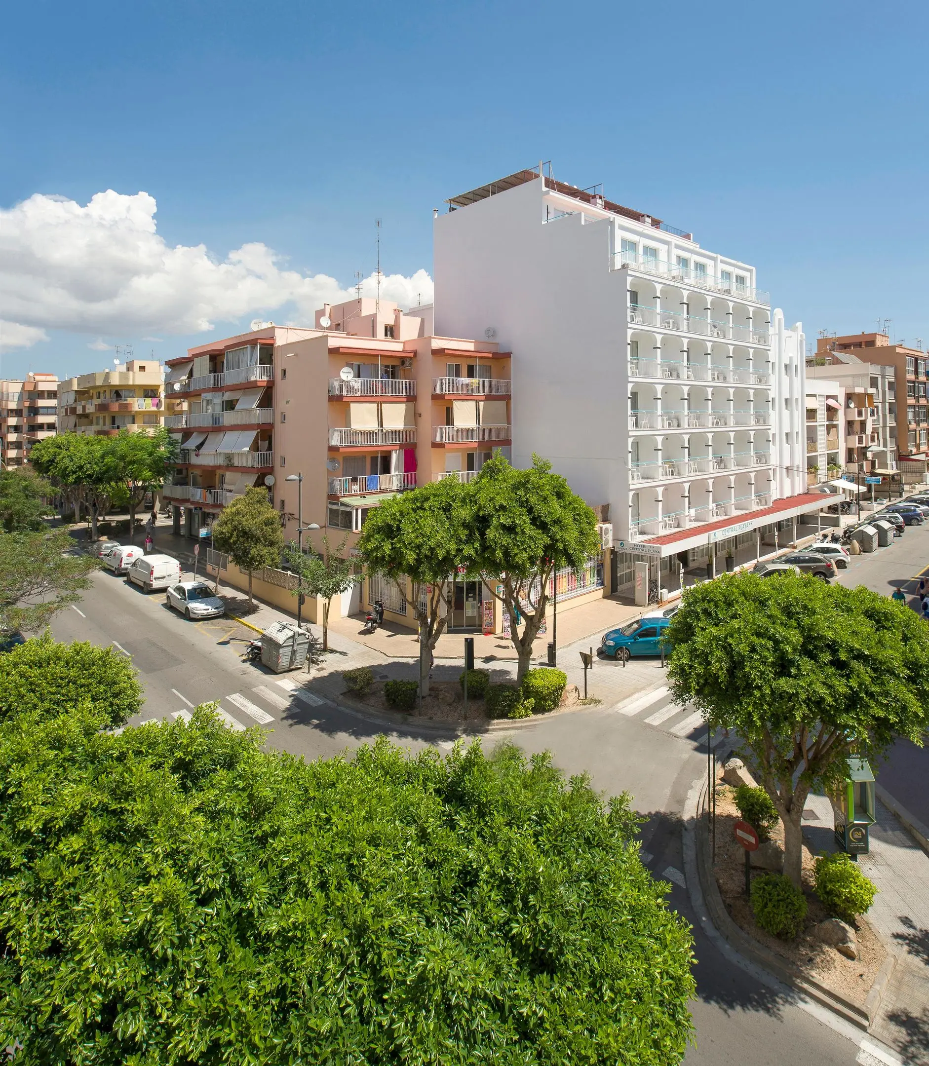 Central Playa Hotel gallery image 2