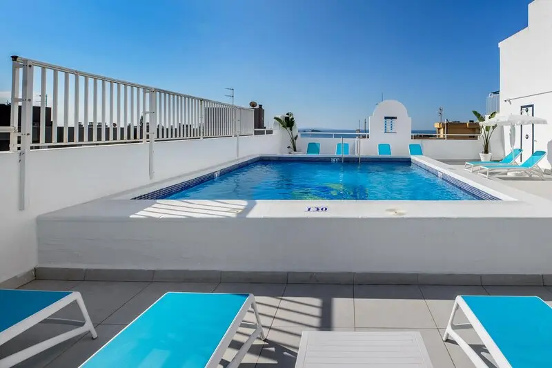 Central Playa Hotel gallery image 1