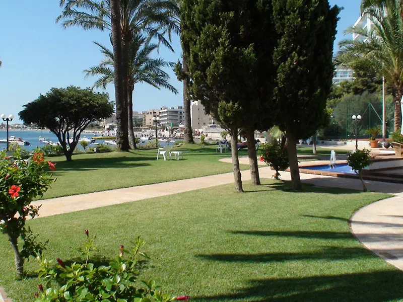 Torre del Mar Hotel gallery image 21