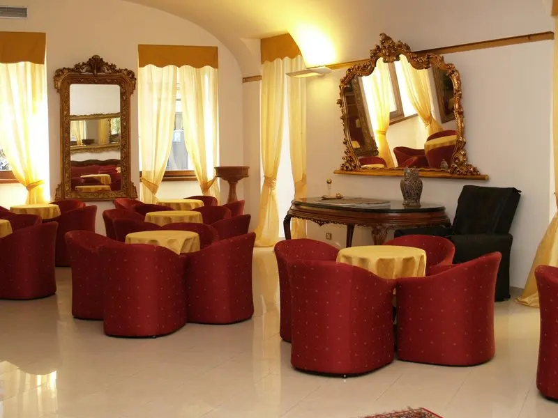 Grand Hotel Riva gallery image 15