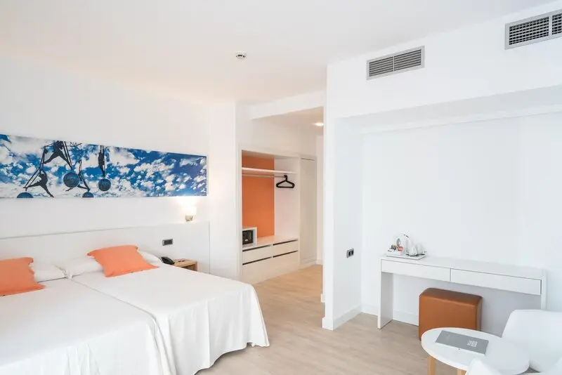 THB Ocean Beach Hotel gallery image 10
