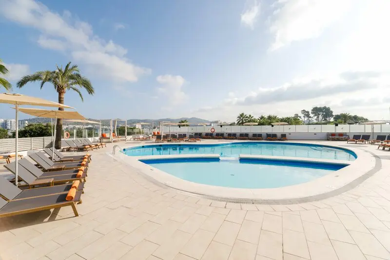 THB Ocean Beach Hotel gallery image 2