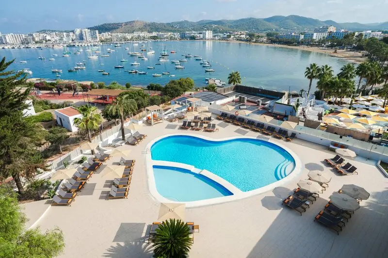 THB Ocean Beach Hotel gallery image 7