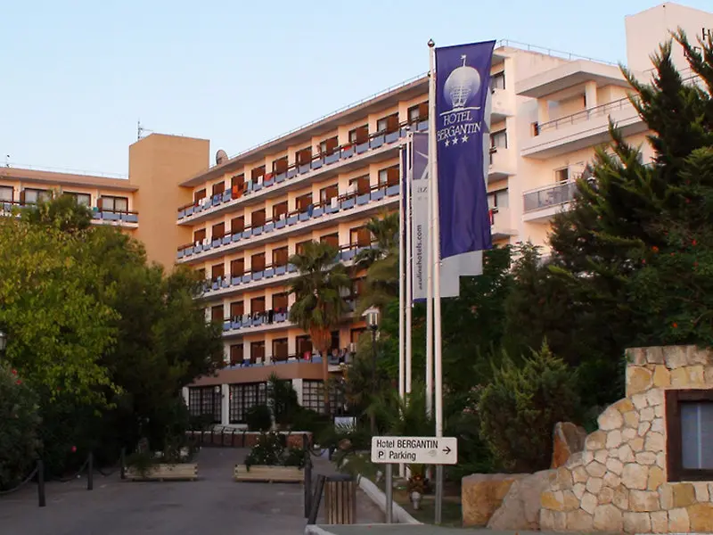 AzuLine Hotel Bergantin gallery image 5