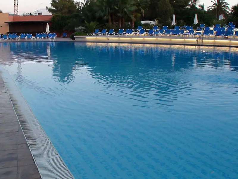AzuLine Hotel Bergantin