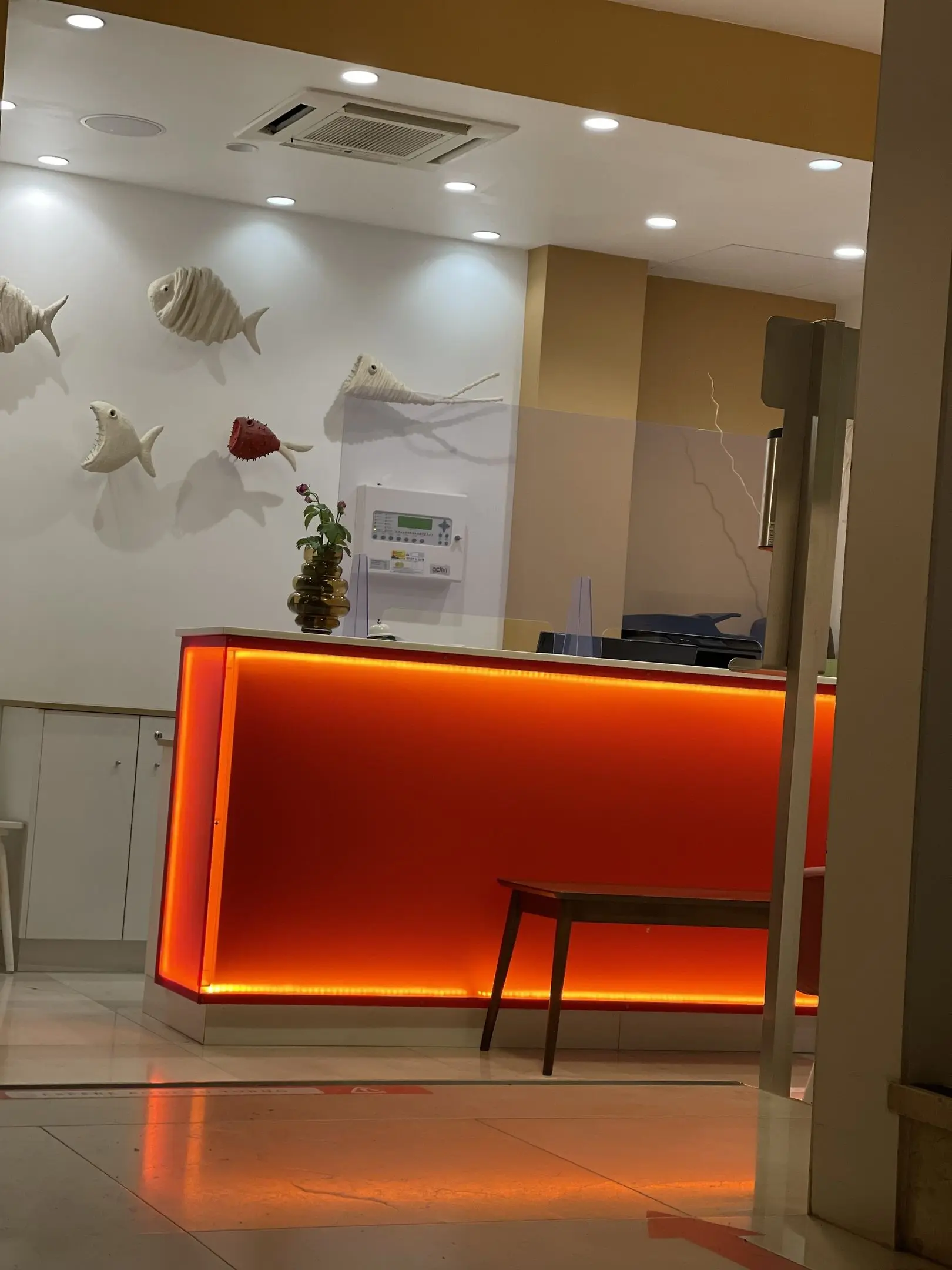Poniente Playa Apartments gallery image 20