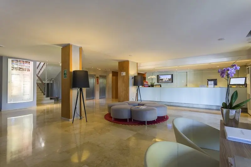 Palladium Hotel Cala Llonga gallery image 28