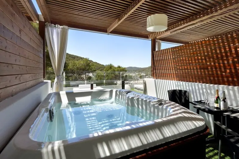 Palladium Hotel Cala Llonga gallery image 16