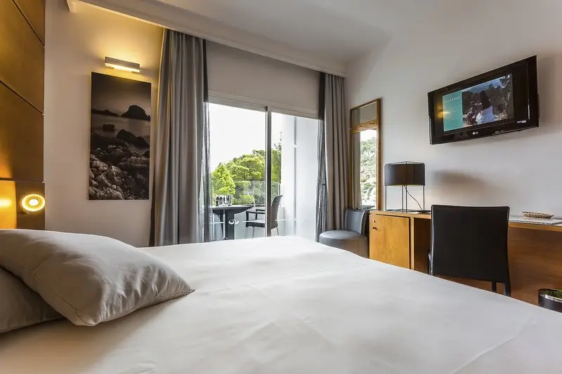 Palladium Hotel Cala Llonga gallery image 19