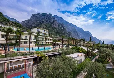 Royal Village Hotel