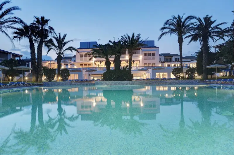 Grupotel Club Menorca gallery image 1