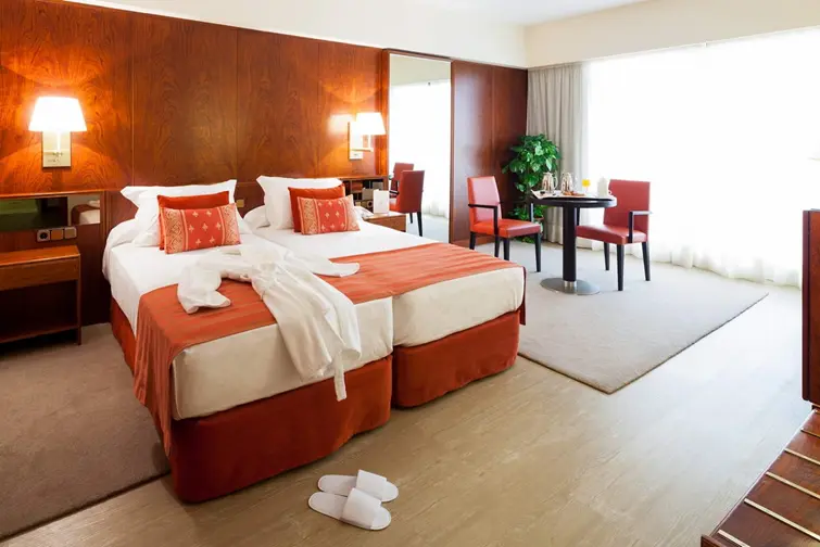 Hotel Royal Plaza gallery image 7