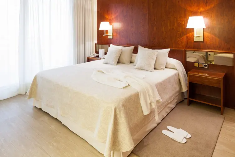 Hotel Royal Plaza gallery image 8