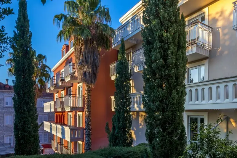 Lapad Hotel gallery image 3