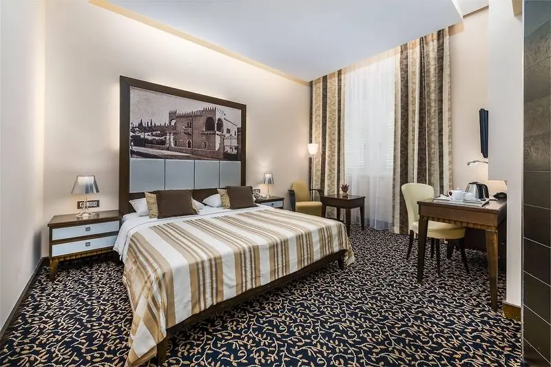 Lapad Hotel gallery image 13