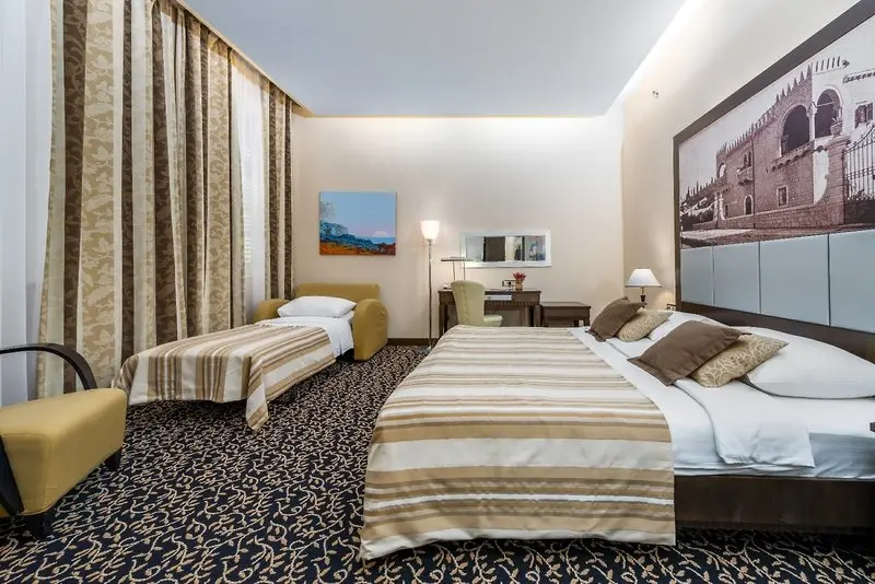 Lapad Hotel gallery image 15