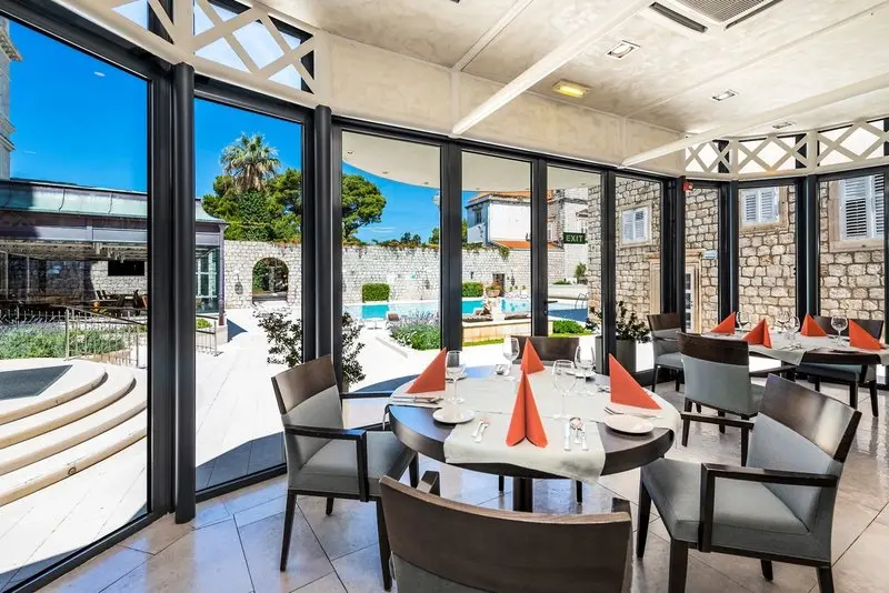 Lapad Hotel gallery image 17