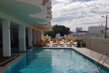 Alvormar Apartments