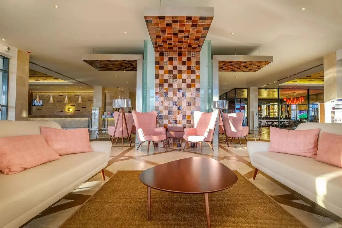 Real Marina Hotel & Spa gallery image 3