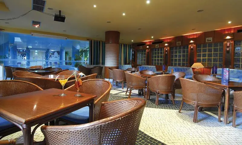 Oceanus Aparthotel gallery image 16