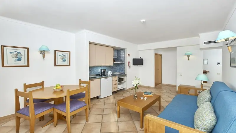 Oceanus Aparthotel gallery image 12