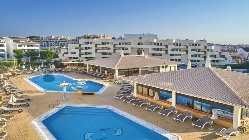 Oceanus Aparthotel gallery image 2
