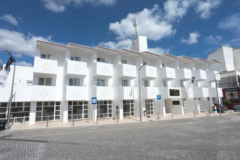 Carvoeiro Plaza Hotel gallery image 4