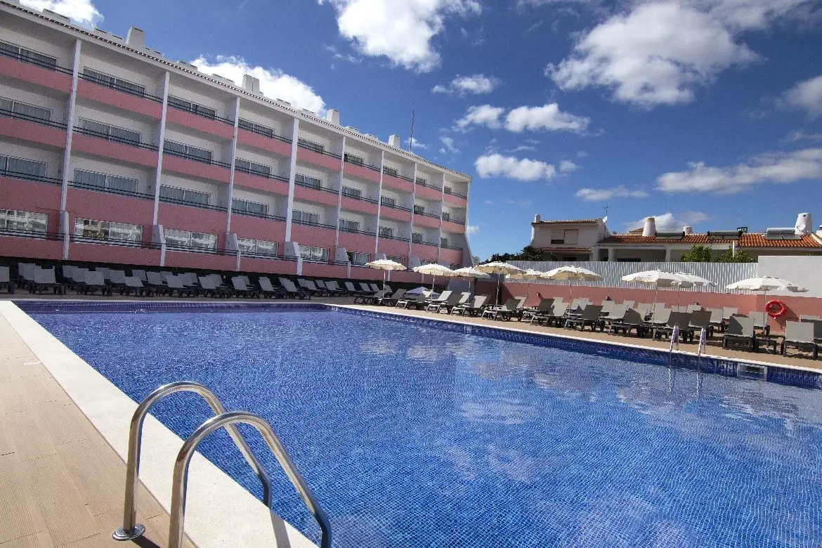 Luna Hotel da Oura gallery image 1