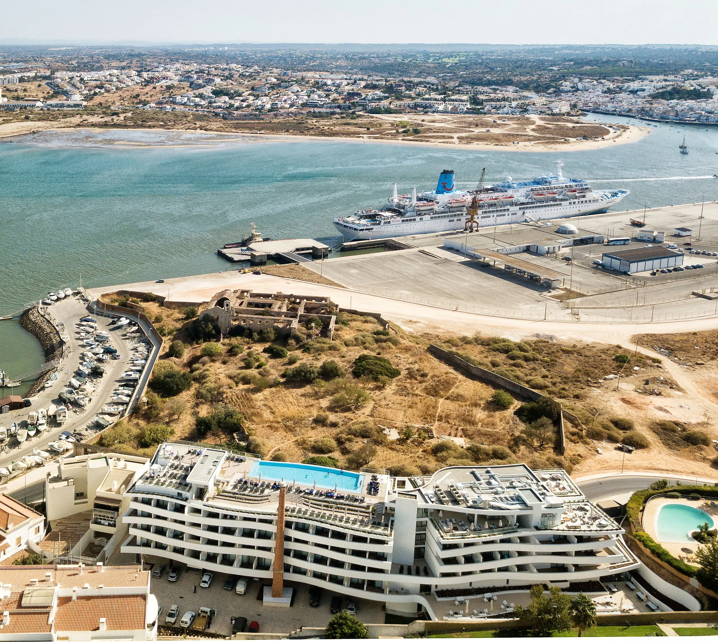 Jupiter Marina Hotel gallery image 13