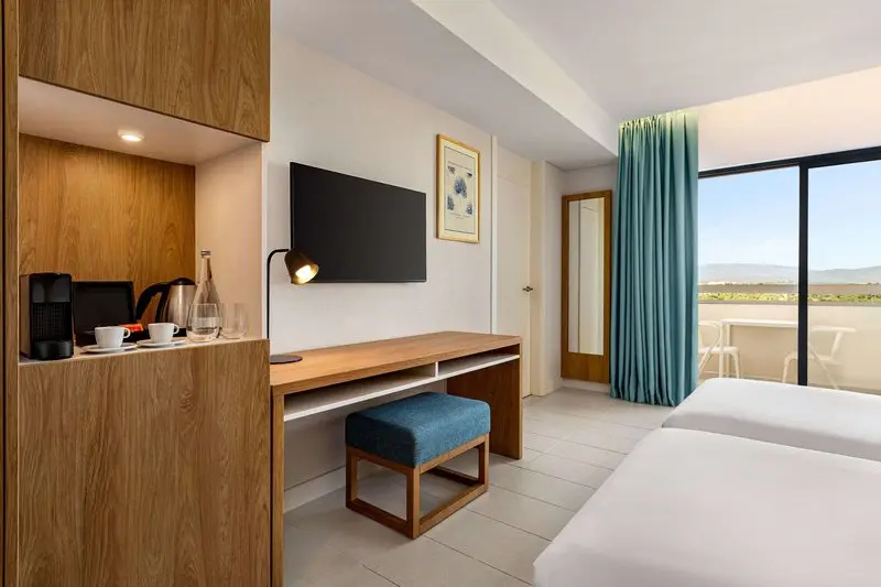 Luna Alvor Bay gallery image 11
